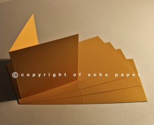 Pearl Creased Cards Gold 300gsm